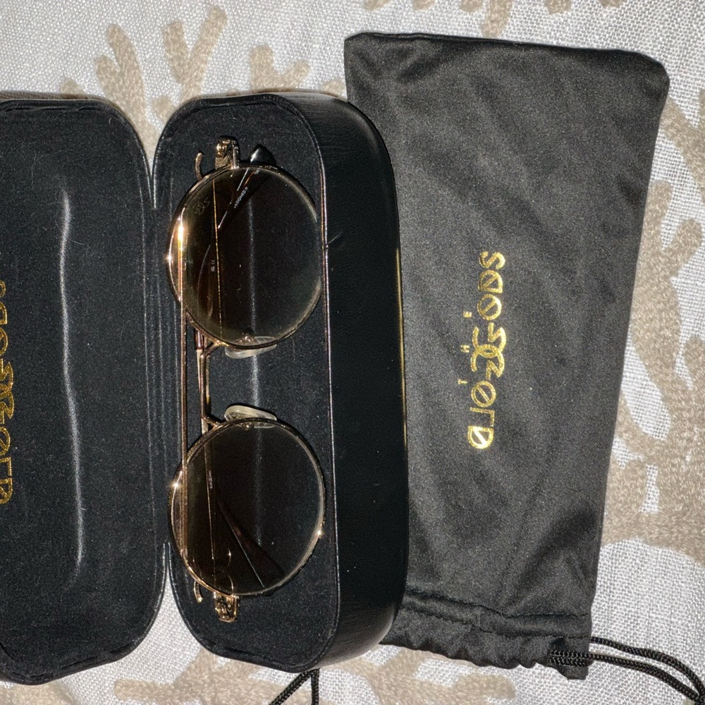 The Gold Gods Round Sunglasses